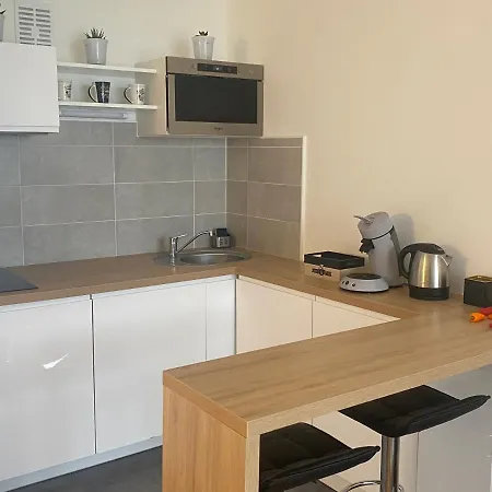 Vivez La Vue - - Port De Plaisance -